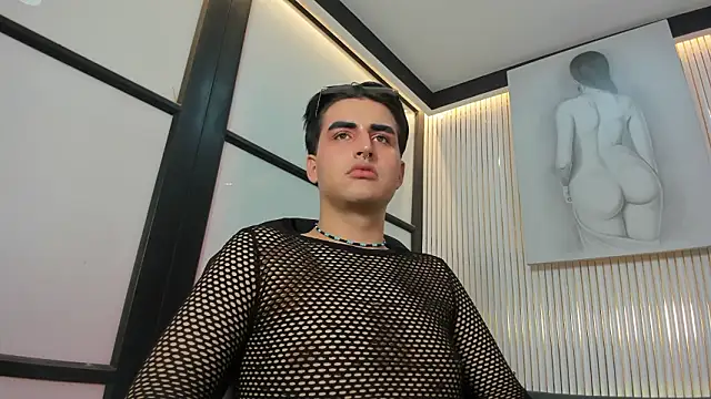 noahWolff  online show from February 22, 2026, 6:16 am