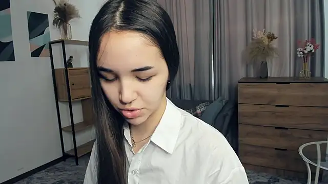 Snapshot of AvantgardAlone chatting on February 11, 2026, 9:31 am AvantgardAlone online show from February 11, 2026, 9:31 am