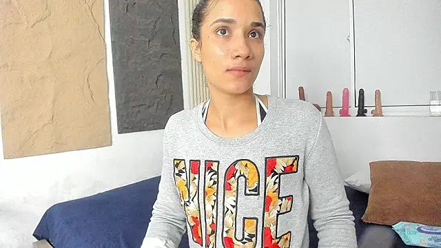 Snapshot of marian_rios chatting on February 13, 2026, 10:59 am marian rios online show from February 13, 2026, 10:59 am