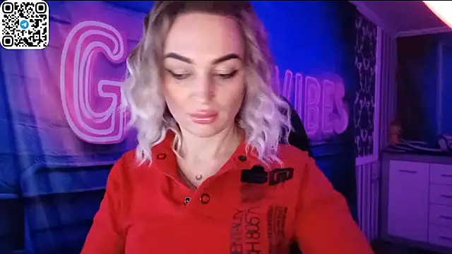 Snapshot of Vellora_ chatting on February 23, 2026, 6:08 pm Vellora online show from February 23, 2026, 6:08 pm