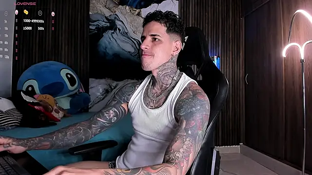 trisstann  online show from April 20, 2026, 10:11 pm