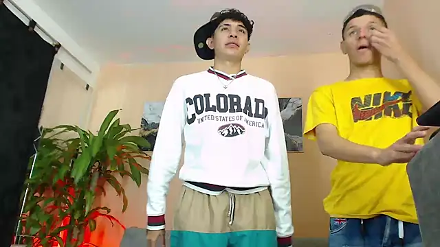 DesiresOfOlympus  online show from February 12, 2026, 11:26 pm