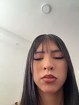 Snapshot of Chel__ chatting on May 9, 2026, 5:05 pm Chel online show from May 9, 2026, 5:05 pm