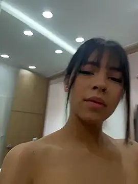 Snapshot of Chel__ chatting on April 30, 2026, 5:53 pm Chel online show from April 30, 2026, 5:53 pm