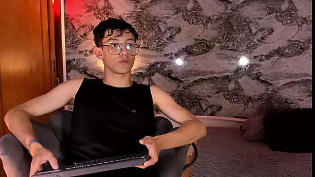 Christopher Hunter online show from February 27, 2026, 7:24 pm