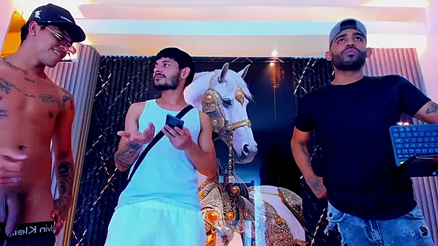 the knights of the night online show from February 5, 2026, 6:42 am