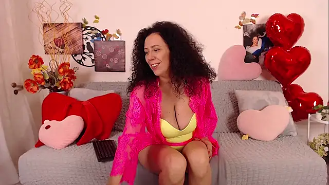 BettiAdamson online show from February 16, 2026, 6:56 am