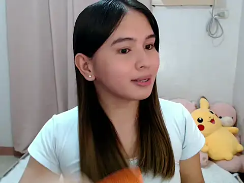 Snapshot of lovely_Janeee chatting on May 17, 2026, 11:05 pm lovely Janeee online show from May 17, 2026, 11:05 pm