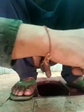 Snapshot of Sharmasamba chatting on February 13, 2026, 6:02 am Sharmasamba online show from February 13, 2026, 6:02 am