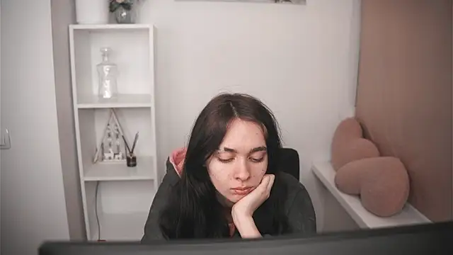 GinnyKittle online show from March 1, 2026, 6:52 pm