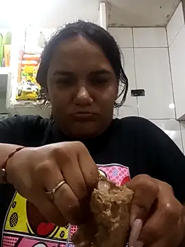 Ambar AND BuNnY online show from April 21, 2026, 2:25 am