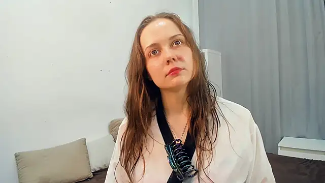 MalvinaTrafford online show from May 20, 2026, 3:09 pm