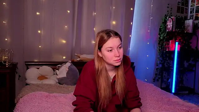 JadwigaTagliavia online show from February 5, 2026, 9:16 am