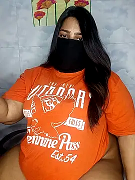 Snapshot of Cute_G chatting on April 29, 2026, 7:42 pm Cute G online show from April 29, 2026, 7:42 pm