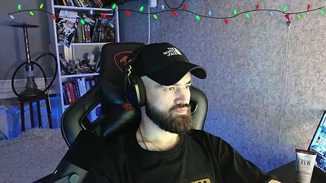 Snapshot of _Mostly_ chatting on February 9, 2026, 8:51 pm Mostly online show from February 9, 2026, 8:51 pm