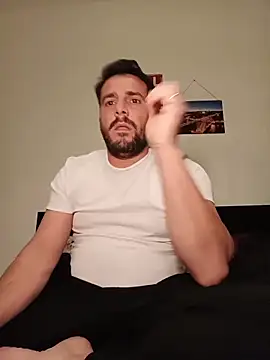 Snapshot of NatanCasad0 chatting on February 19, 2026, 7:22 pm NatanCasad0 online show from February 19, 2026, 7:22 pm