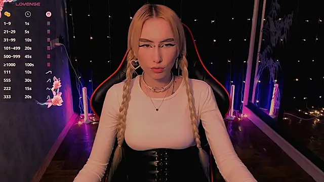 crybambi online show from April 13, 2026, 7:34 am