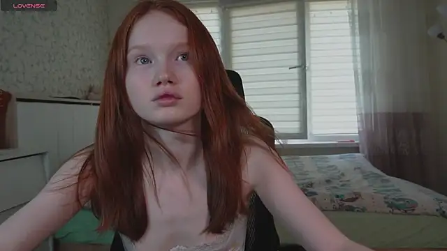Snapshot of Nellie_baby chatting on July 25, 2026, 12:22 pm Nellie baby online show from July 25, 2026, 12:22 pm