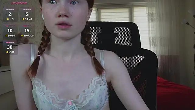 Snapshot of Nellie_baby chatting on June 23, 2026, 11:08 am Nellie baby online show from June 23, 2026, 11:08 am