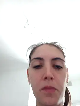 laparejaideal08 online show from March 29, 2026, 2:41 pm