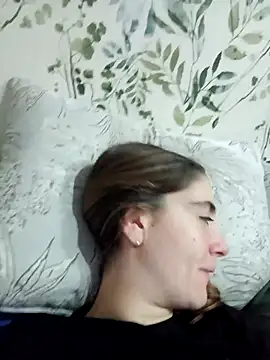 Snapshot of laparejaideal08 chatting on February 7, 2026, 1:02 am laparejaideal08 online show from February 7, 2026, 1:02 am