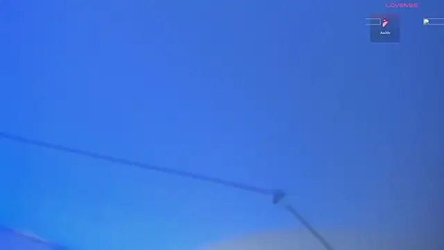 Snapshot of Yalezka_ chatting on June 28, 2026, 4:19 am Yalezka online show from June 28, 2026, 4:19 am