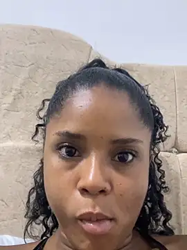 Snapshot of LIA_PARKERR chatting on March 2, 2026, 1:28 am LIA PARKERR online show from March 2, 2026, 1:28 am