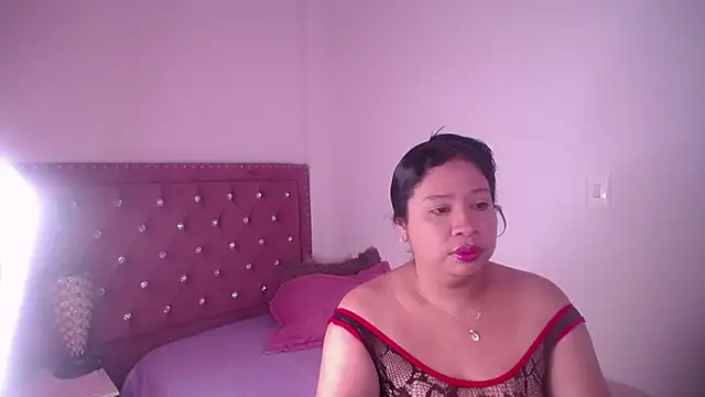 Snapshot of miafuegolatino chatting on June 9, 2026, 3:07 am miafuegolatino online show from June 9, 2026, 3:07 am