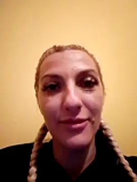 LannaQuinn online show from February 18, 2026, 6:48 pm