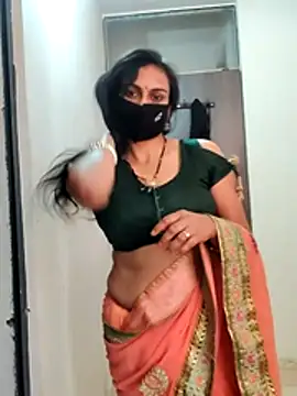 Snapshot of simran_sharma01 chatting on March 1, 2026, 5:40 am simran sharma01 online show from March 1, 2026, 5:40 am