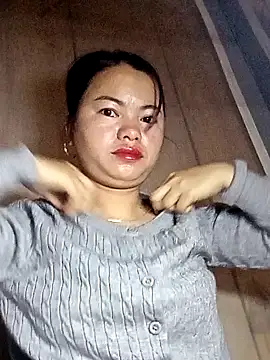 Snapshot of emlylyxinh chatting on January 31, 2026, 9:46 pm emlylyxinh online show from January 31, 2026, 9:46 pm