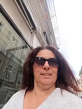 pulpeuse64 online show from April 13, 2026, 10:30 am