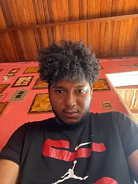 Snapshot of Danny_black11 chatting on February 12, 2026, 7:02 pm Danny black11 online show from February 12, 2026, 7:02 pm