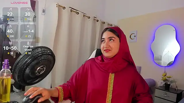 SamiraAwada online show from April 10, 2026, 7:10 pm