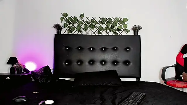 JERO TEASE S7S online show from April 9, 2026, 2:02 am