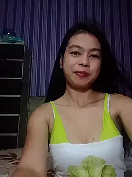 Snapshot of Heavens_night04 chatting on June 20, 2026, 10:20 am Heavens night04 online show from June 20, 2026, 10:20 am