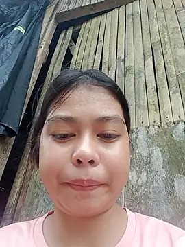 Snapshot of Heavens_night04 chatting on February 17, 2026, 2:31 am Heavens night04 online show from February 17, 2026, 2:31 am