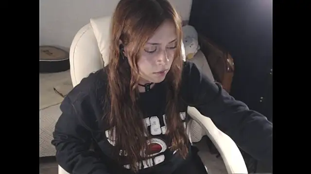 Lametaleralatina online show from February 20, 2026, 9:06 pm