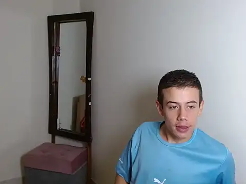 Snapshot of jac0b_x chatting on February 5, 2026, 4:19 am jac0b x online show from February 5, 2026, 4:19 am