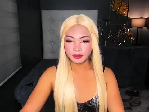 Snapshot of QueenAlisonfoxx chatting on February 12, 2026, 8:58 am QueenAlisonfoxx online show from February 12, 2026, 8:58 am