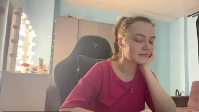 AndreeMerryman online show from March 2, 2026, 8:21 am