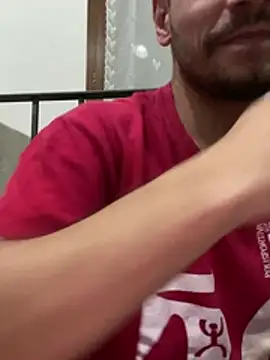 alessand180521 online show from February 13, 2026, 6:52 pm