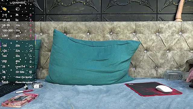 Snapshot of KlaraMuse chatting on February 23, 2026, 5:57 pm KlaraMuse online show from February 23, 2026, 5:57 pm