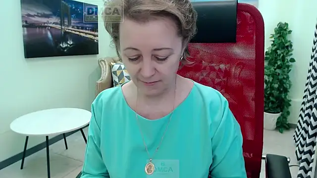 MONA W online show from April 1, 2026, 11:11 am