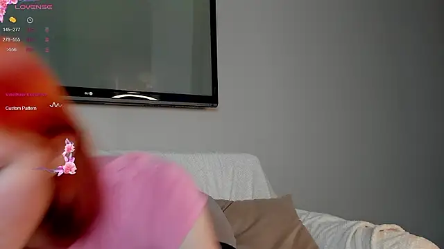 Leah Castro online show from February 4, 2026, 3:23 am