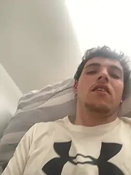 Snapshot of manu156789 chatting on March 3, 2026, 2:02 pm manu156789 online show from March 3, 2026, 2:02 pm