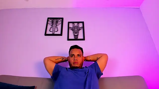 Snapshot of jay_kross1 chatting on February 4, 2026, 7:42 pm jay kross1 online show from February 4, 2026, 7:42 pm