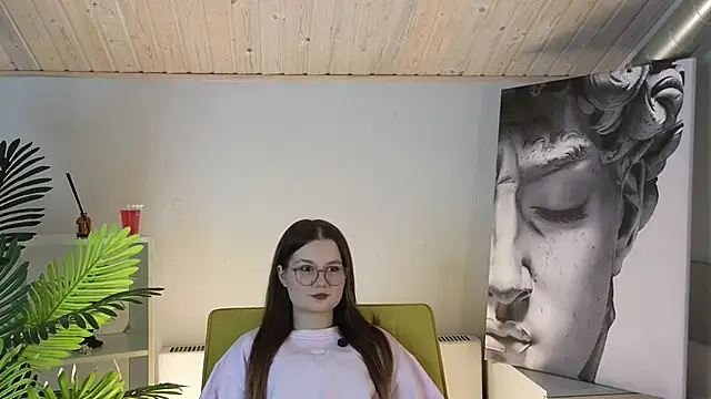 Snapshot of ThedaAlvarran chatting on February 1, 2026, 2:59 pm ThedaAlvarran online show from February 1, 2026, 2:59 pm