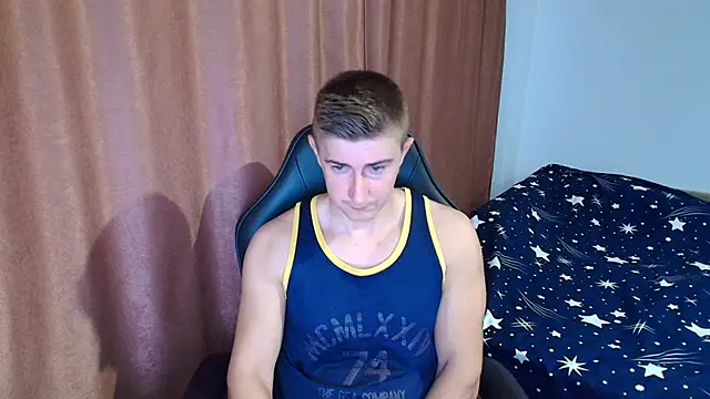 TodMusclePower9 online show from February 16, 2026, 4:22 am