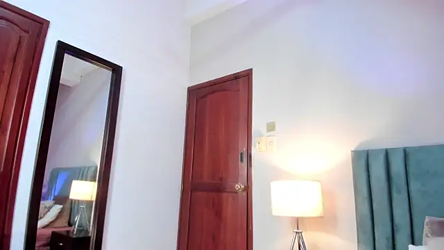 Snapshot of KeniaCarterr chatting on February 13, 2026, 2:22 am KeniaCarterr online show from February 13, 2026, 2:22 am